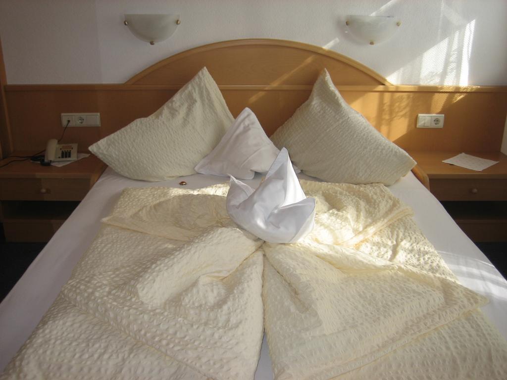 Hotel Haselried 蒂鲁罗 外观 照片