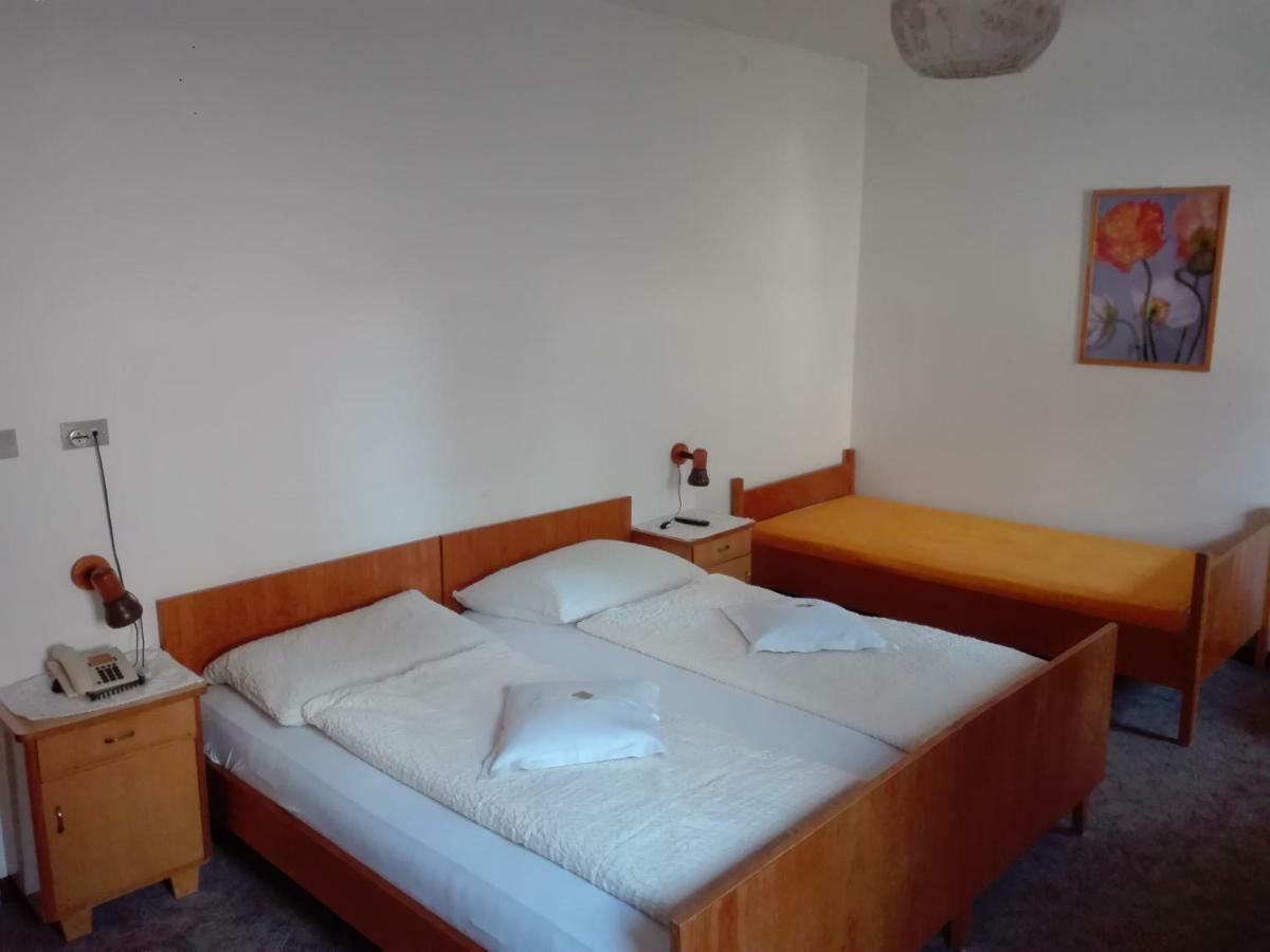 Hotel Haselried 蒂鲁罗 外观 照片