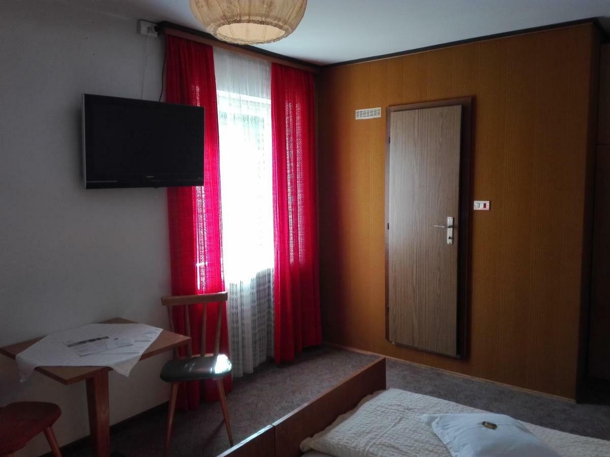 Hotel Haselried 蒂鲁罗 外观 照片