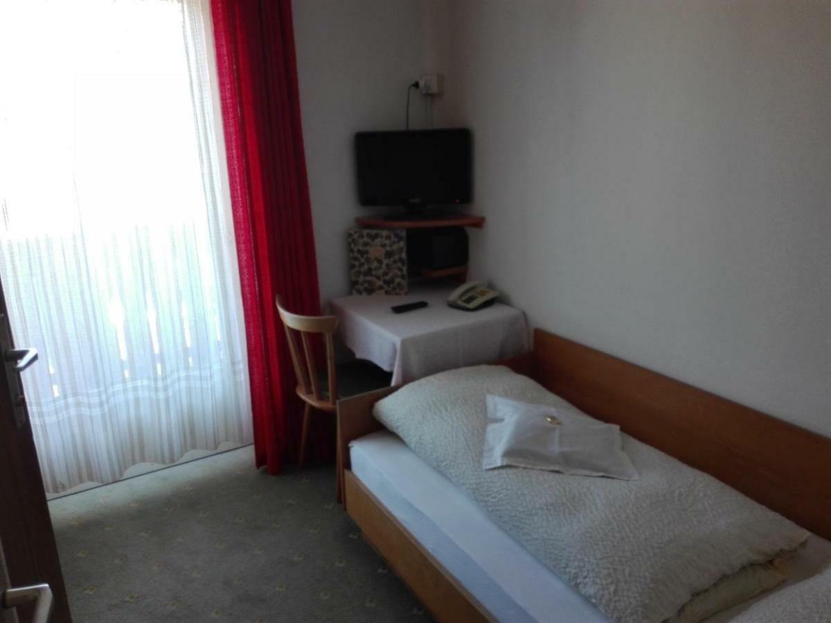 Hotel Haselried 蒂鲁罗 外观 照片